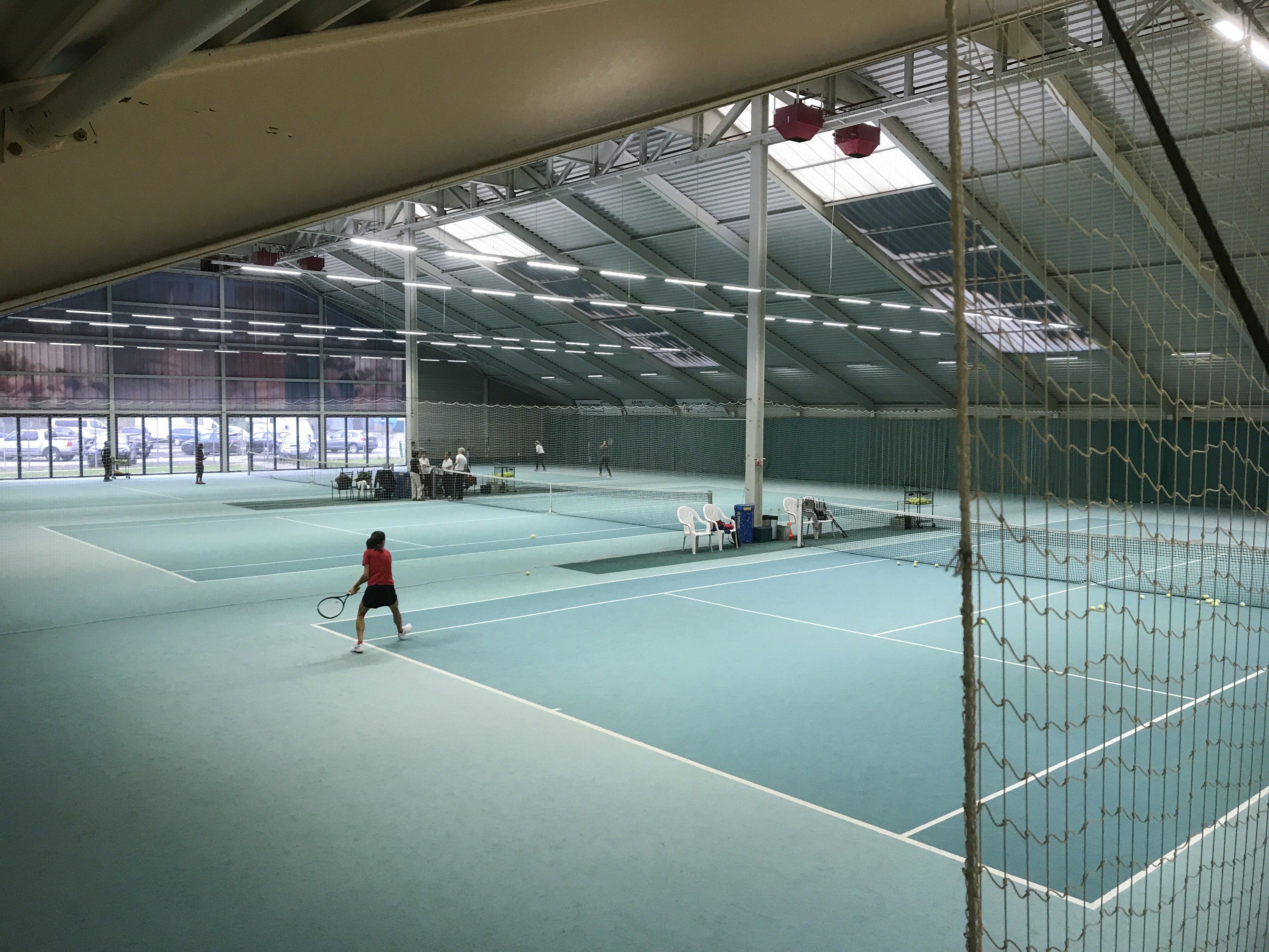 Bild der Tennishalle im Gesundheitspark Thalwil