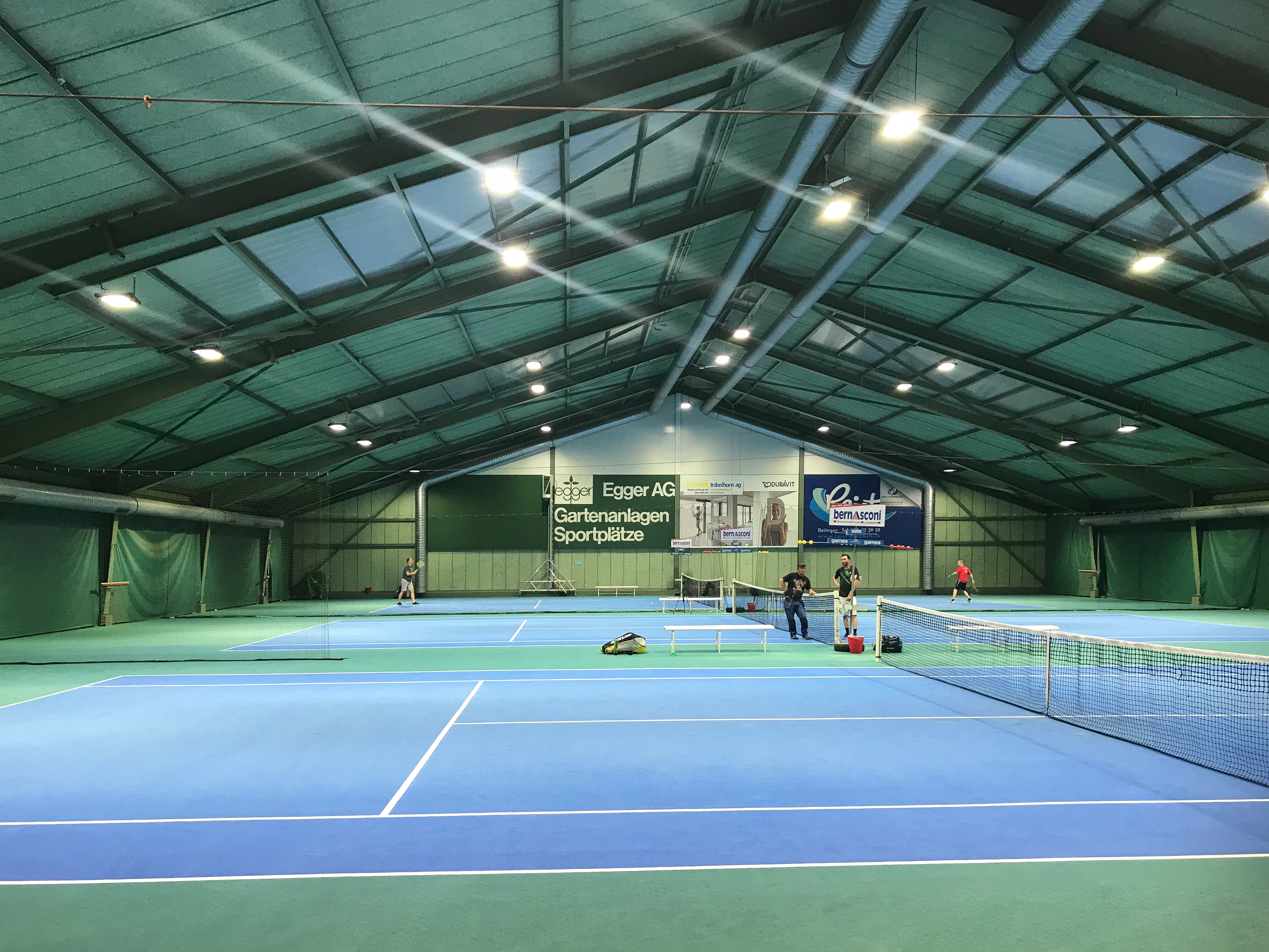 Bild der Tennishalle des TC Derendingen