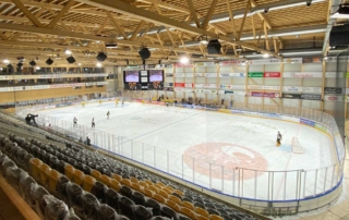 Bild des ersten Matches in der neuen Raiffeisen-Arena. Gespielt haben der HC Ajoie gegen den HC Thurgau.
