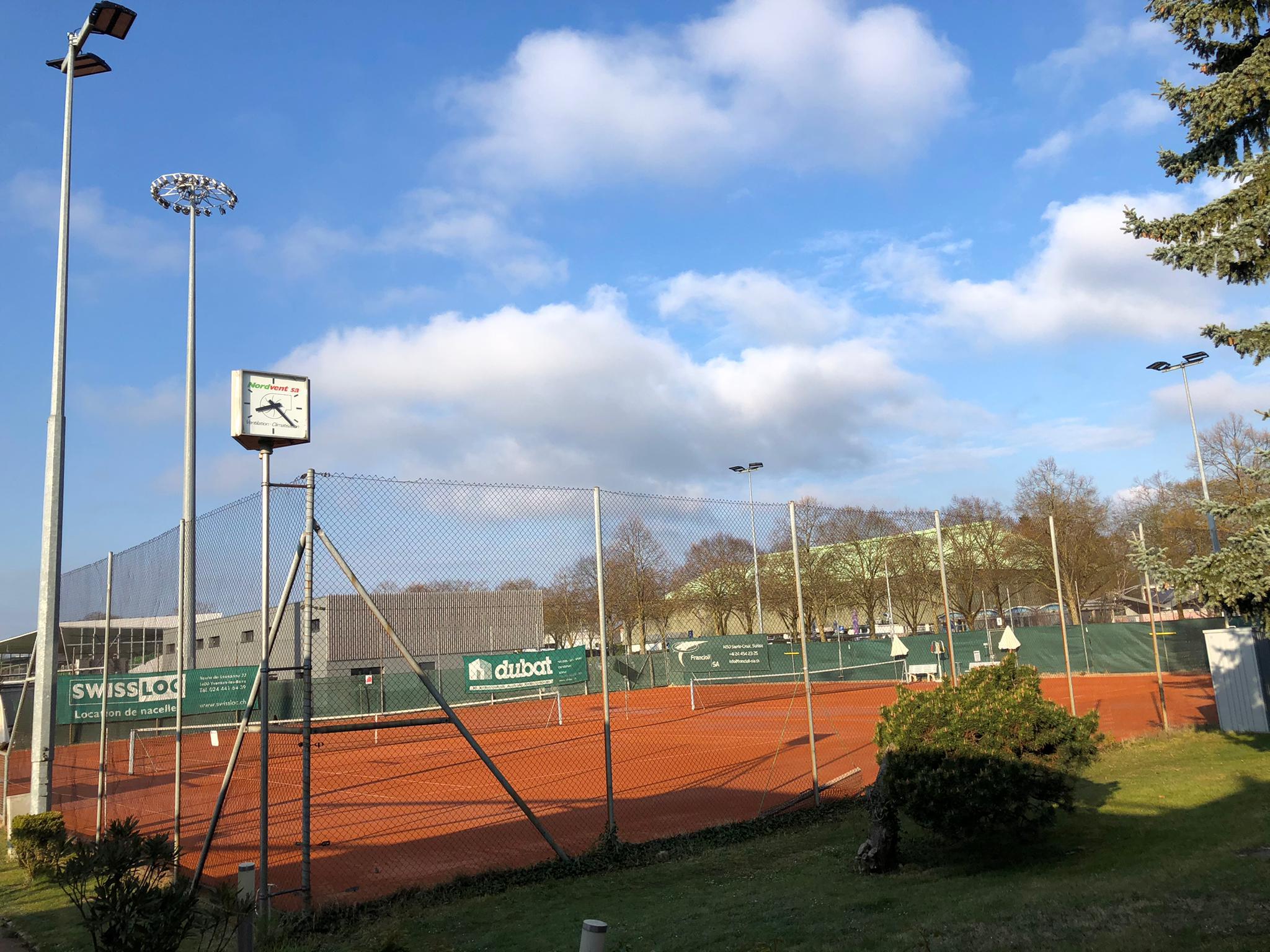 Bild des Tennisplatzes des TC Yverdon