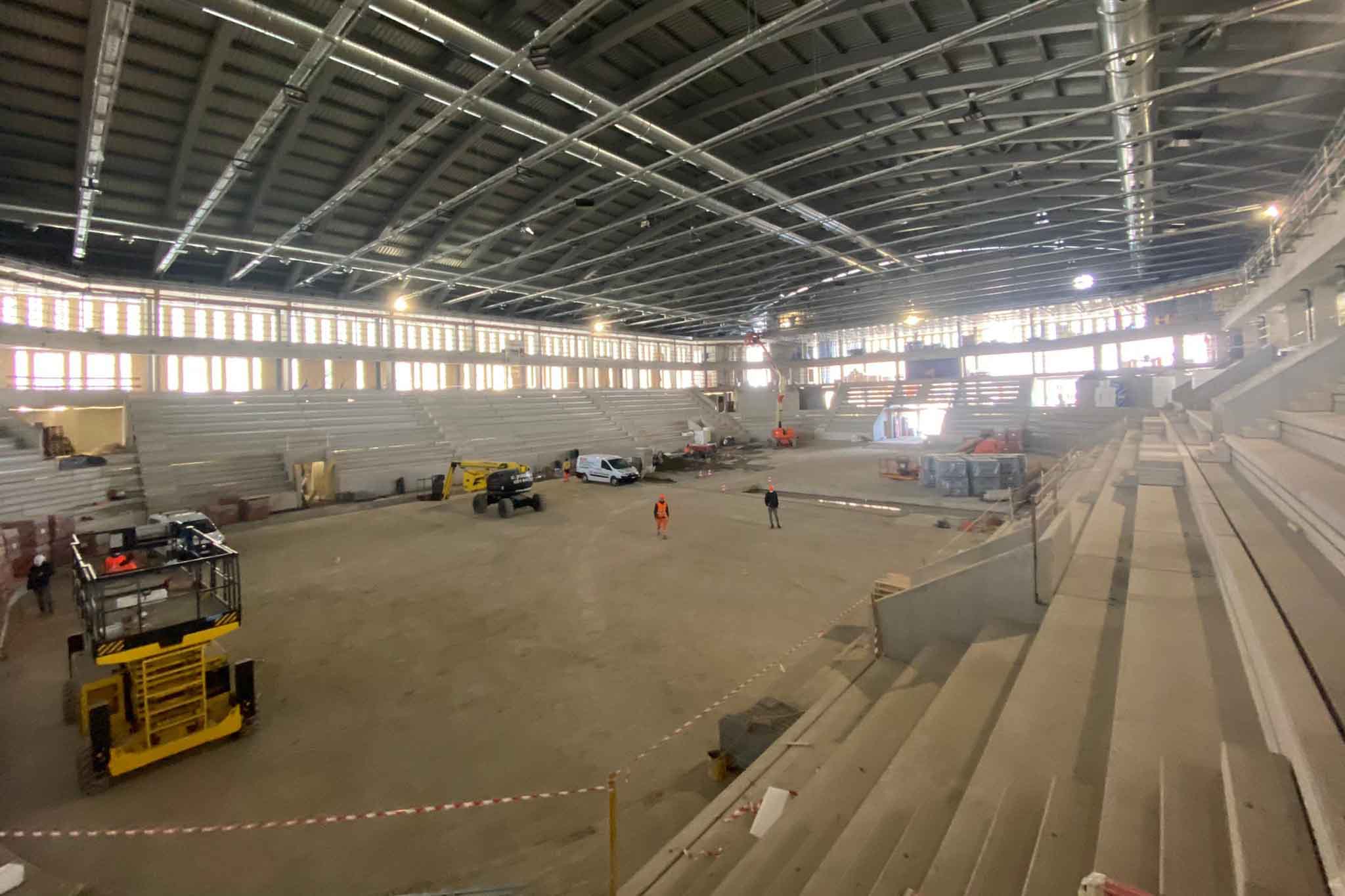 Foto des Rohbaus des Innenbereichs des neuen Stadions Valascia